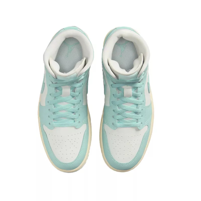 Zapatillas Air Jordan 1 Mid - Blanco/Azul cielo/Beige