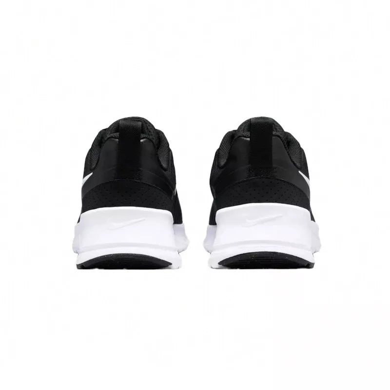 Air Max Nuaxis Sneakers - Black/White