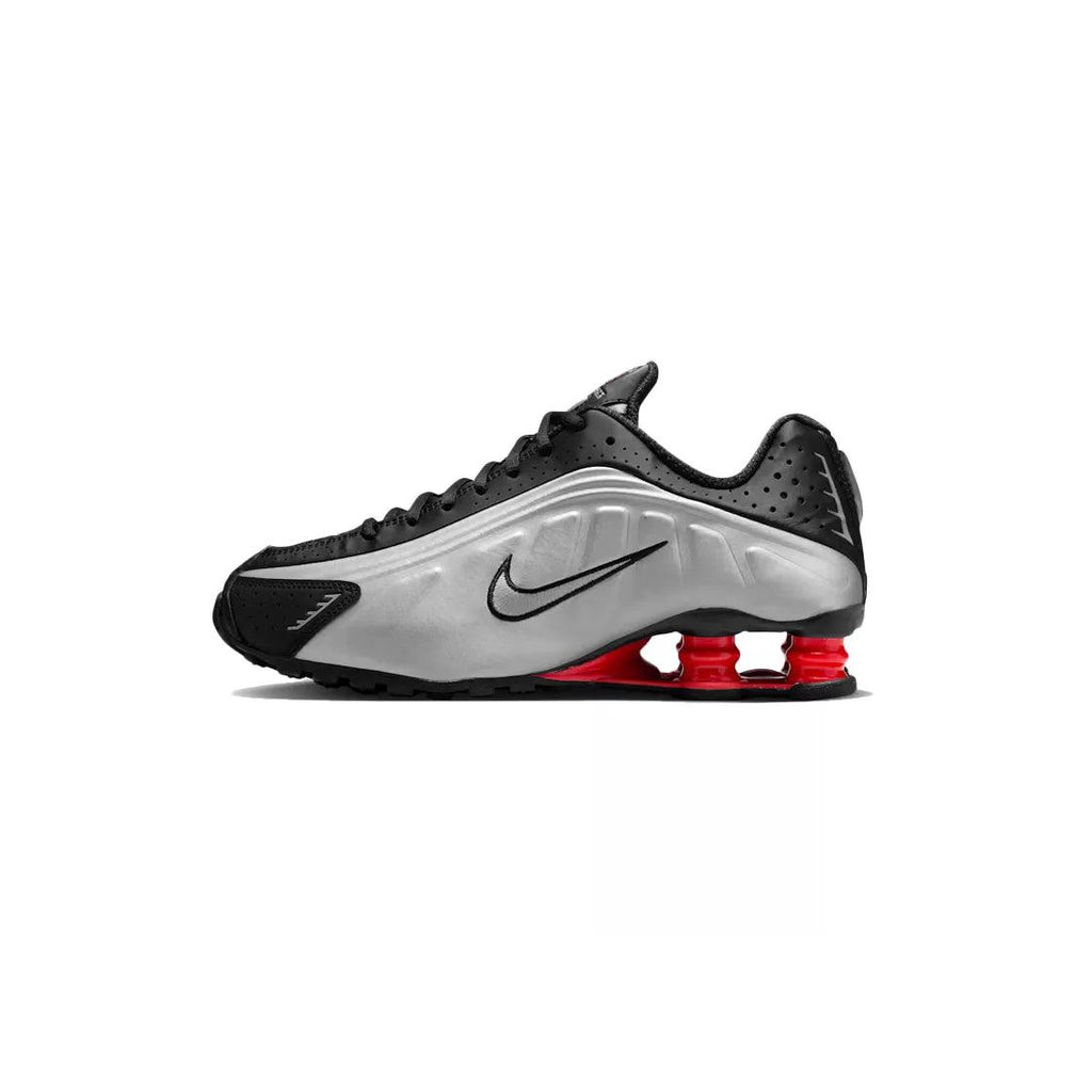 Nike W Shox R4 Sneakers - Black, Silver, Red