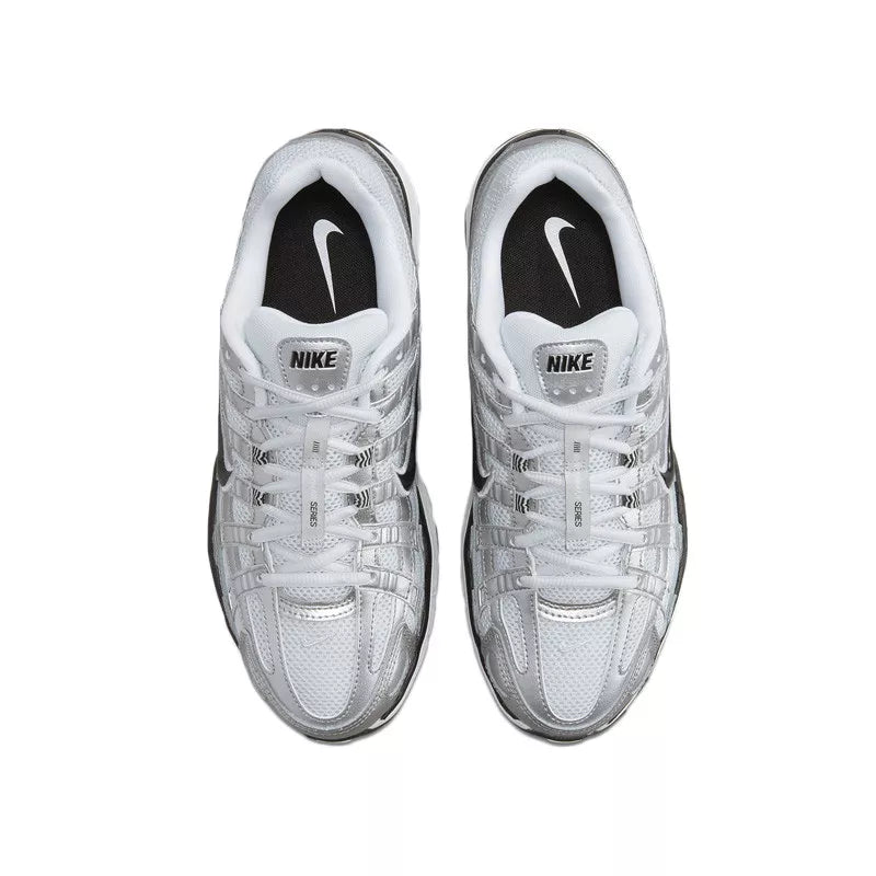 Baskets Nike Wms P-6000 - Gris Et Blanc