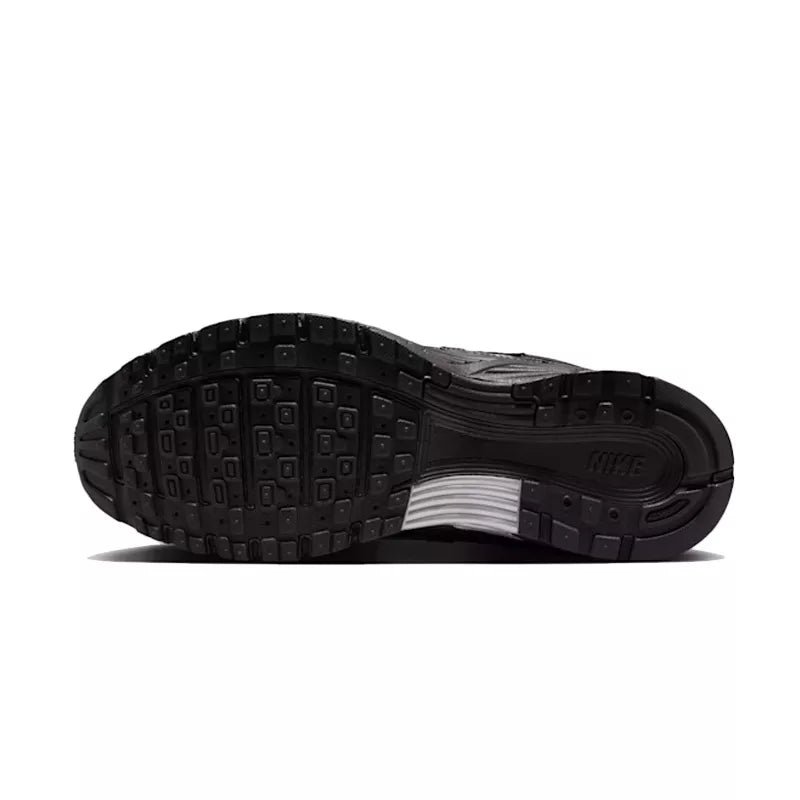 Nike Wms P-6000 Sneakers - Black And Silver
