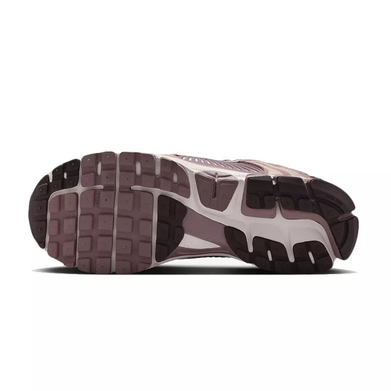 Baskets Zoom Vomero 5 - Marron