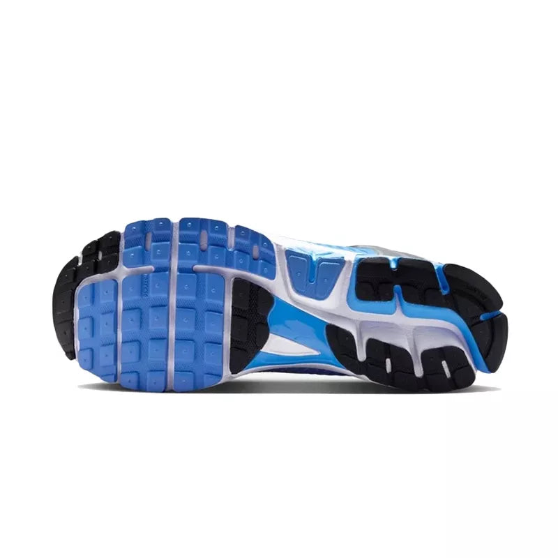 Baskets Nike Zoom Vomero 5 - Blanc, Argent, Bleu