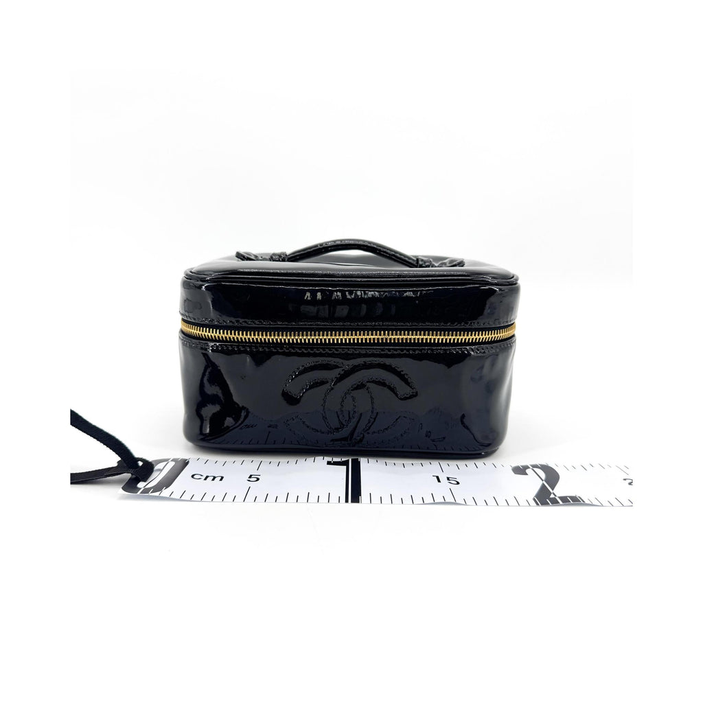 Chanel - Neceser vintage Timeless grande de charol - Negro