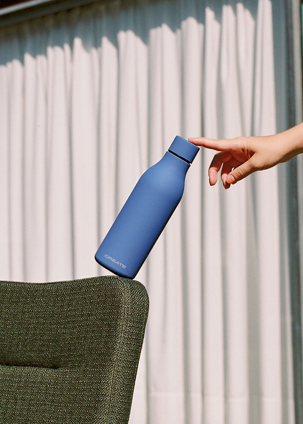 Bottle Studio - Bouteille Thermos En Acier Inoxydable 550ml - Bleu Cobalt