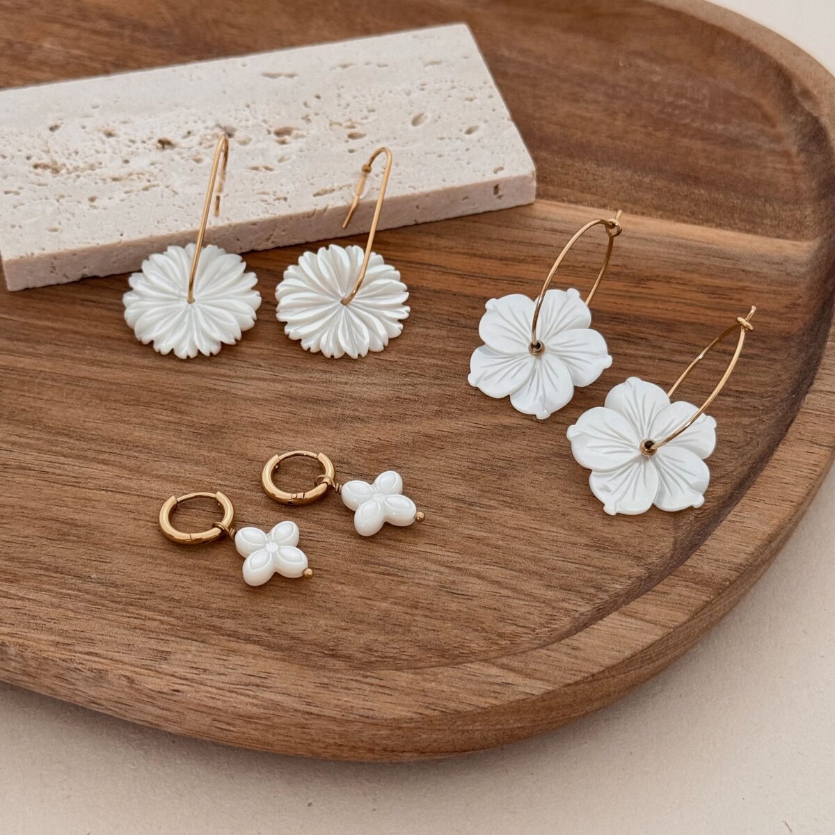 Assia Earrings - Gold