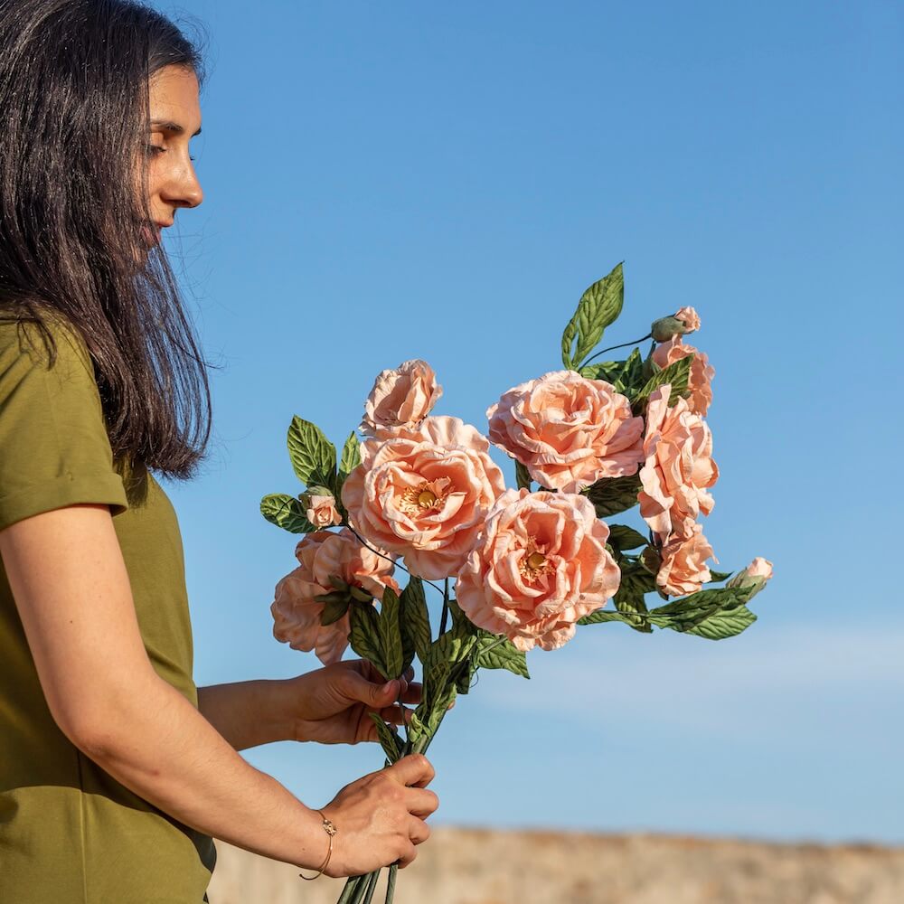 Rose Caroline En Papier Abricot