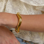 Brazalete rígido Luna