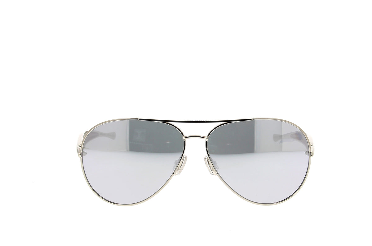 Luxury Eyewear – Okulary przeciwsłoneczne - Bottega Veneta, srebrne okulary przeciwsłoneczne pilotki z lustrzanymi szkłami na białym tle