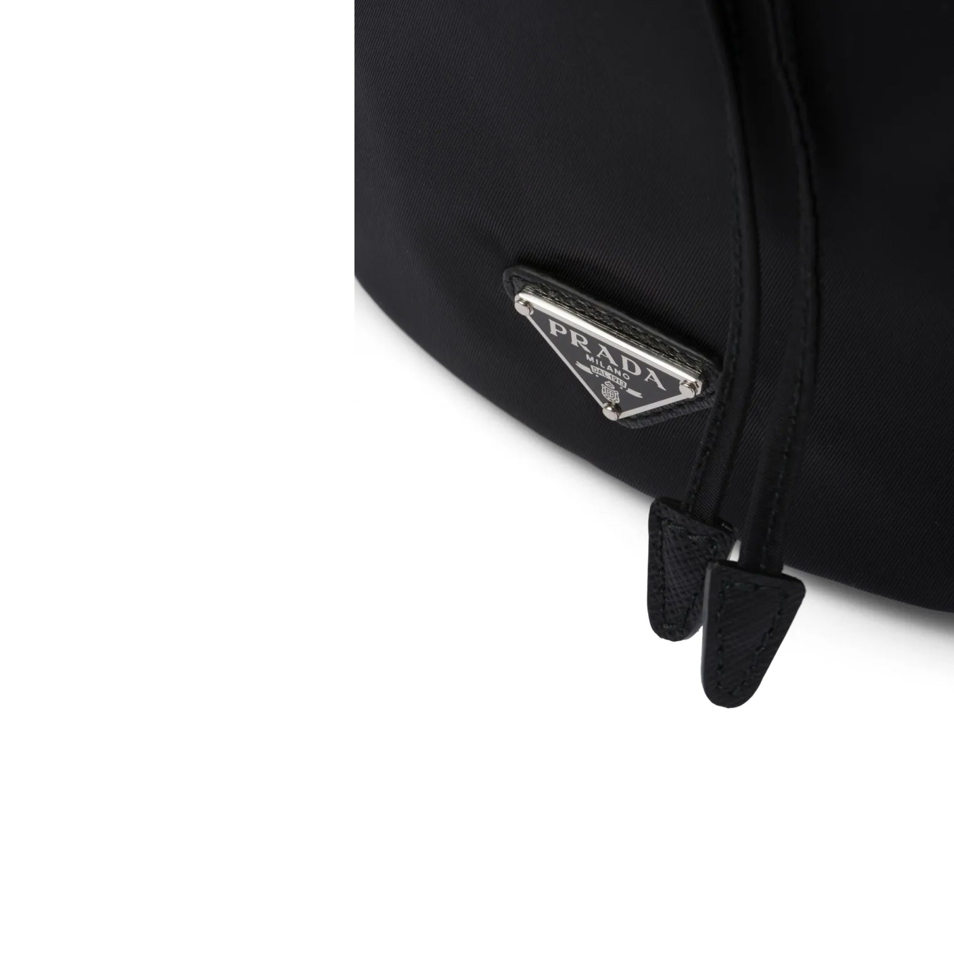 Prada - Clutch De Nylon Y Piel Con Cordón - Mujeres - Negro