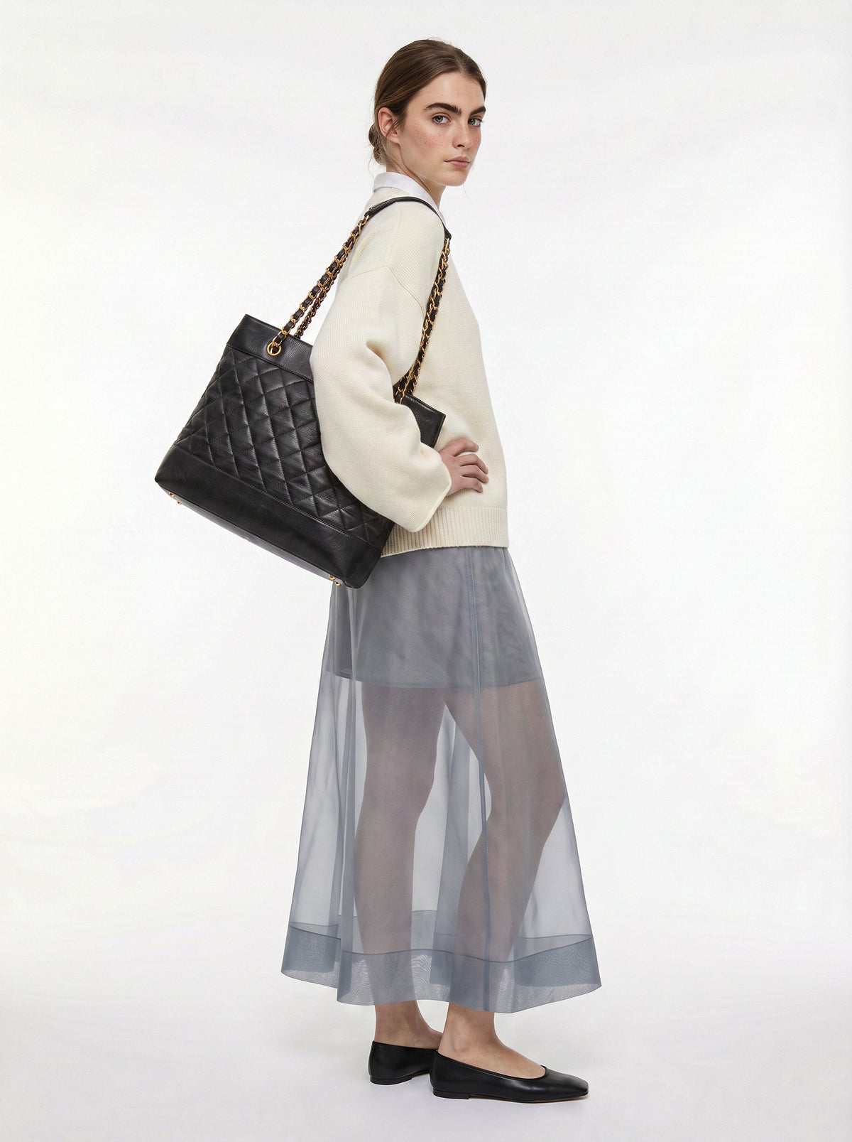 Chanel Tote Vintage Circle Coco Charm