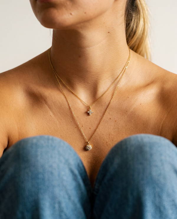 Collier Calvi
