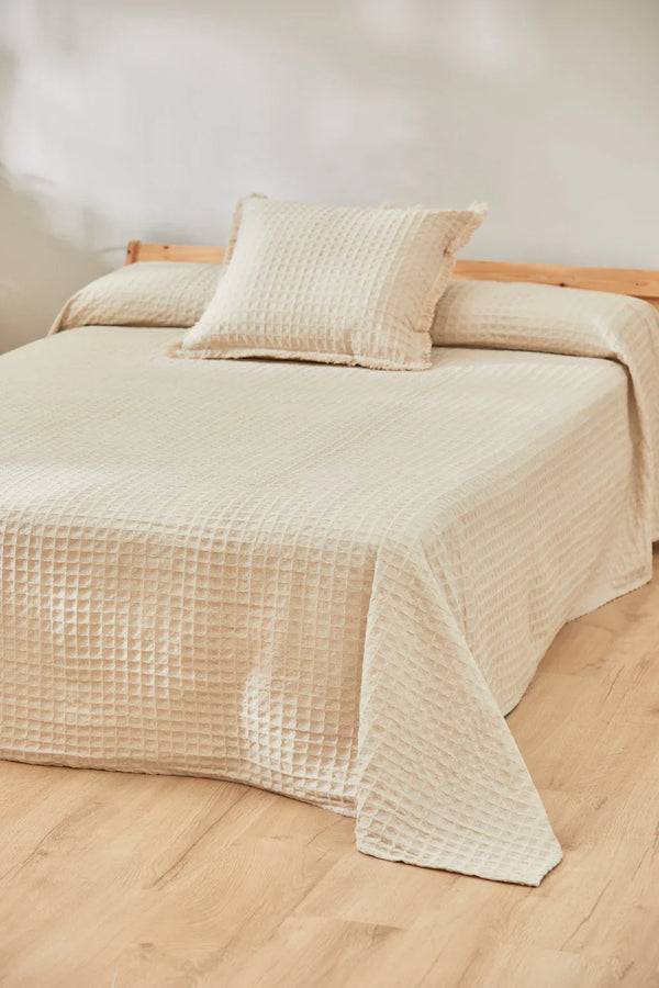 Panal Bedspread - Ecru