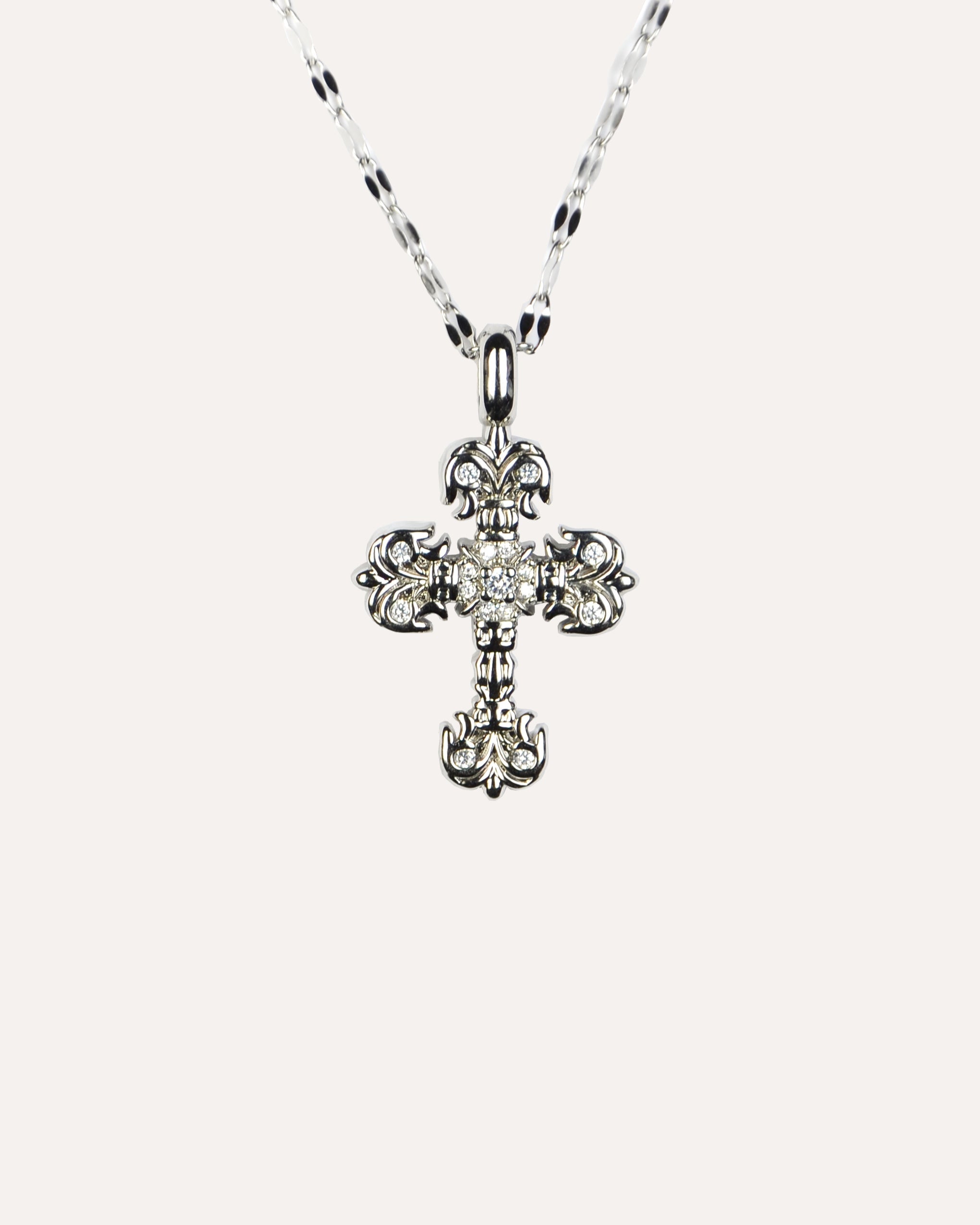 Collier Croix Gothic