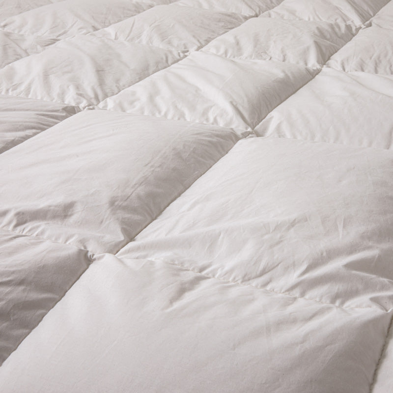 Lightweight 100% Natural Duvet - Feathers & Down