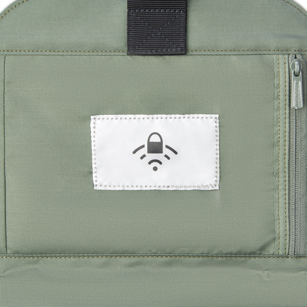 1-Cpt Backpack - 15" Laptop Protection - Black