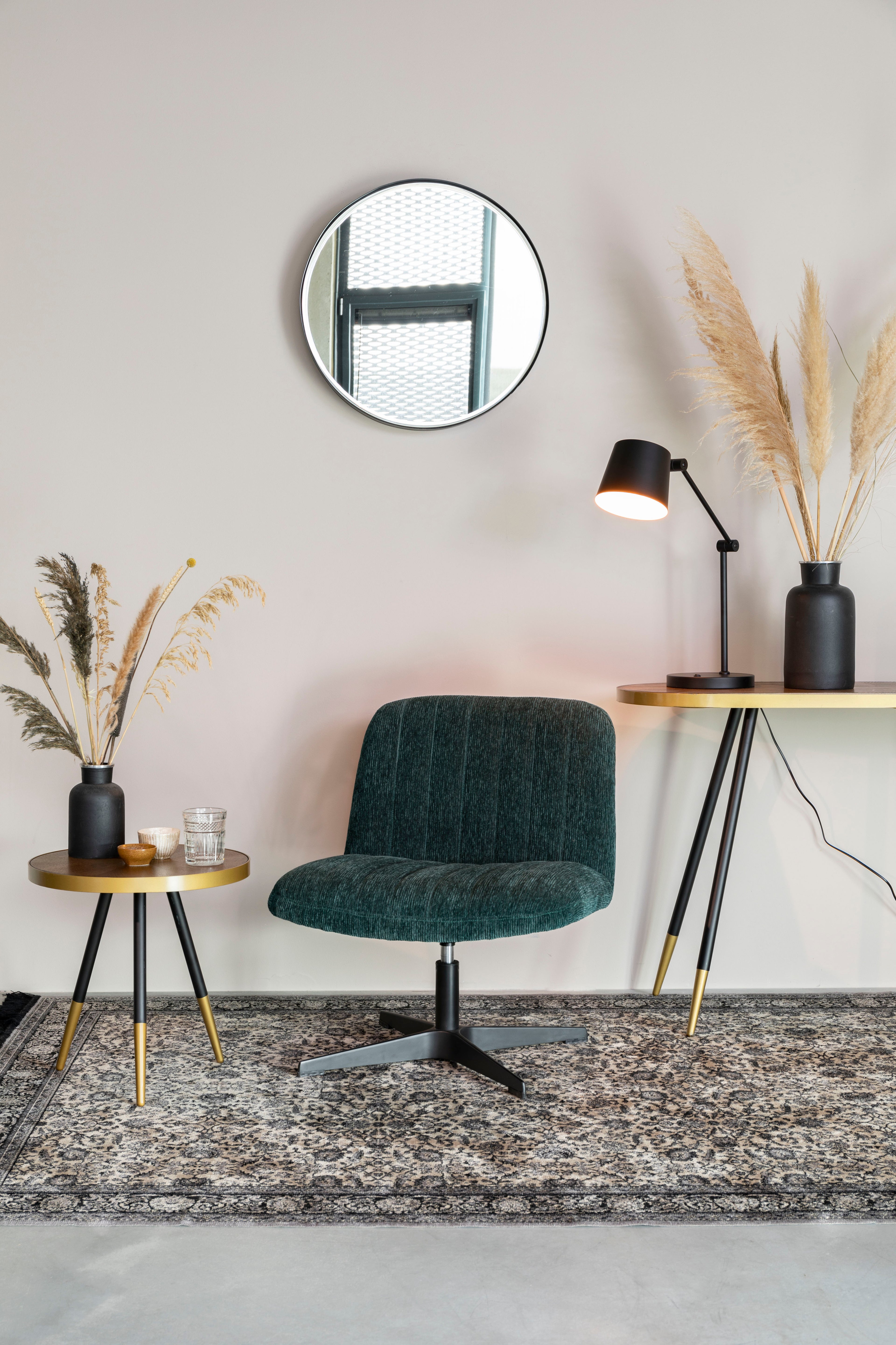 Medium Raj - Mirror - Steel - Black