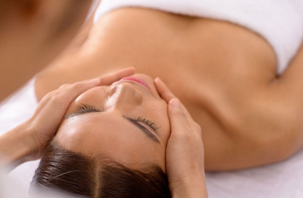 5 Kobido ansiktsbehandlingar - 5x 50 min (89 € per behandling)