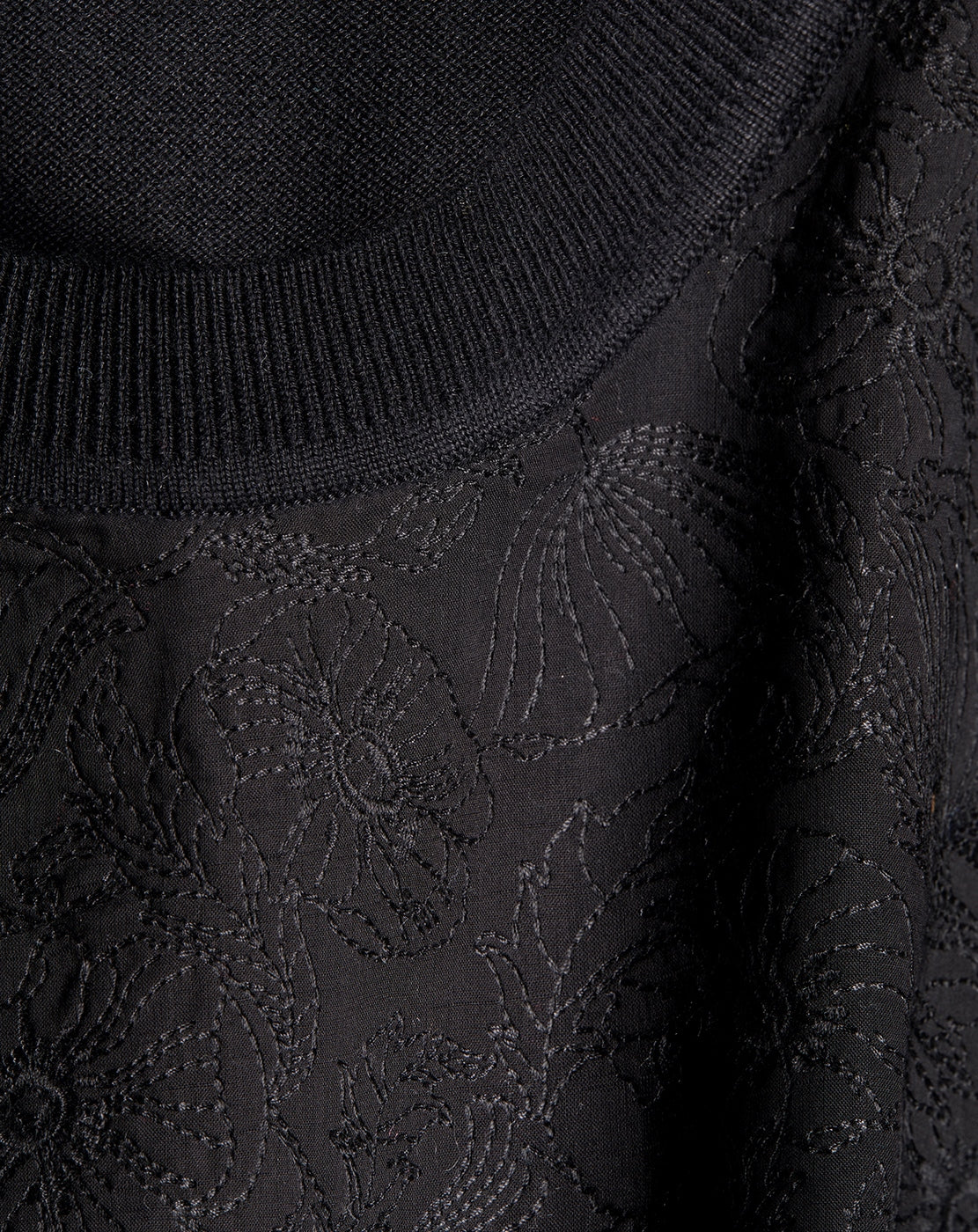 Pull Ras De Cou Brode Miami - Noir - Femme