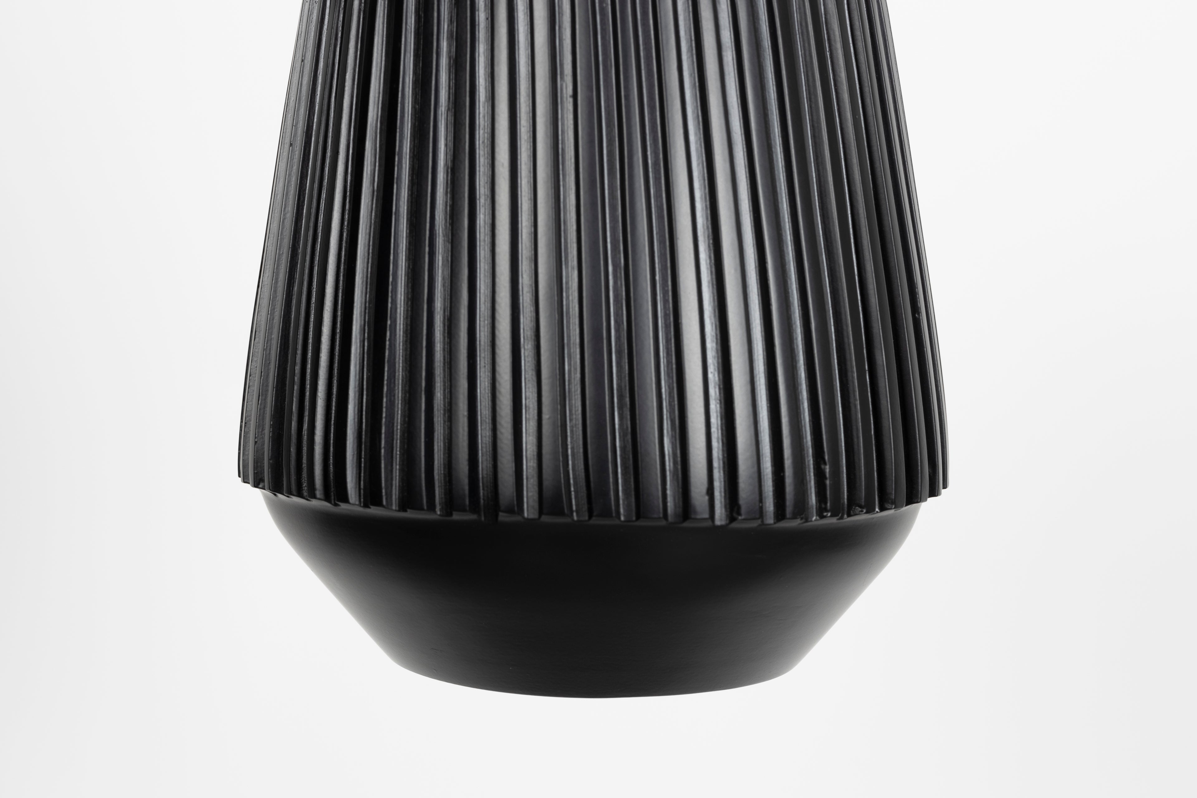 Aysa Haute - Pendant Lamp - Aluminum - Black