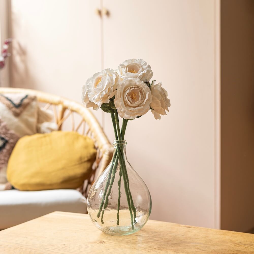 Rose Anglaise En Papier Blanche
