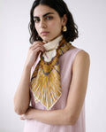Foulard Chanel Carré Soie Écru & Or