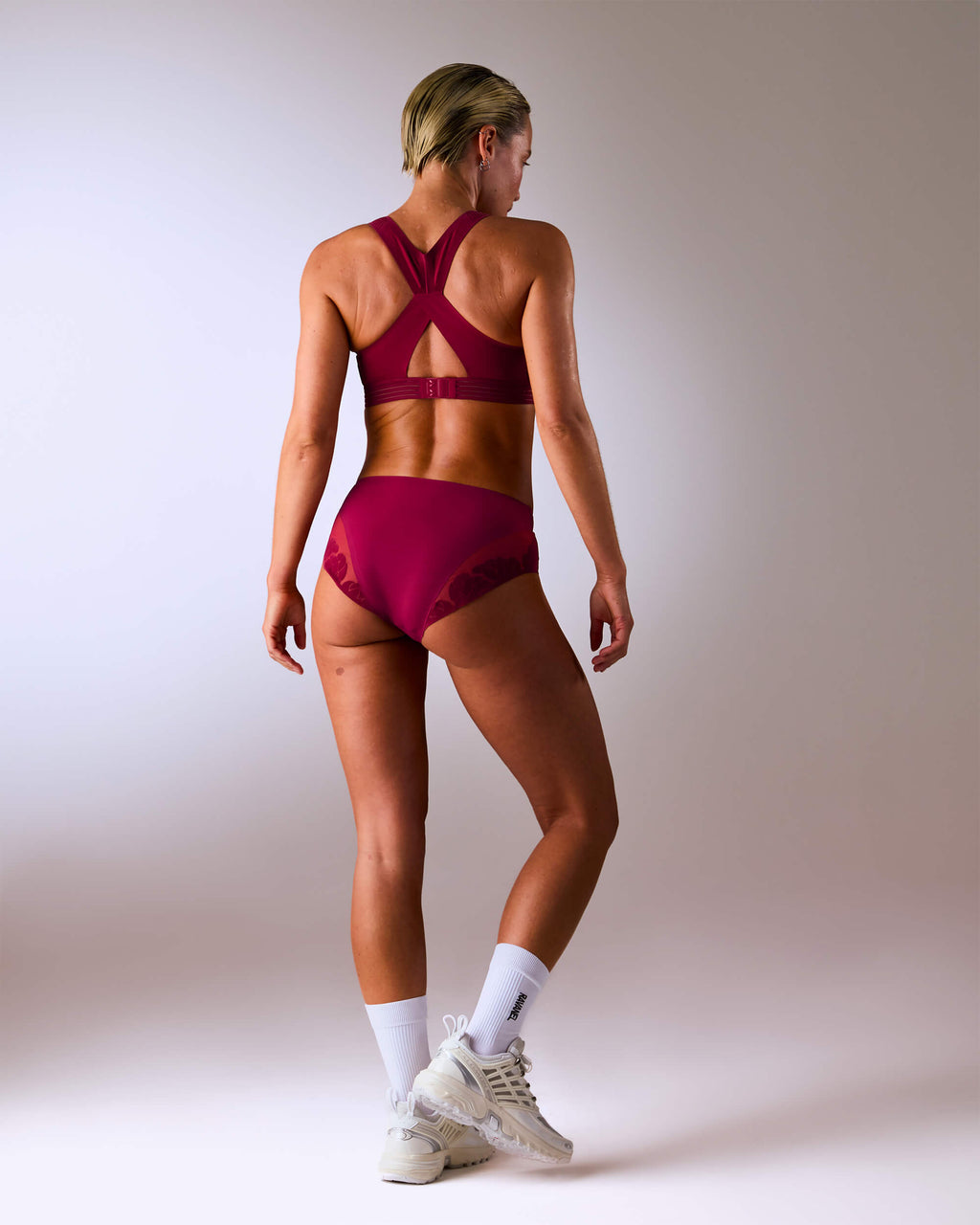 kvinna i sport-bh hastko BRA N°38 #color_tuscany-bordeaux