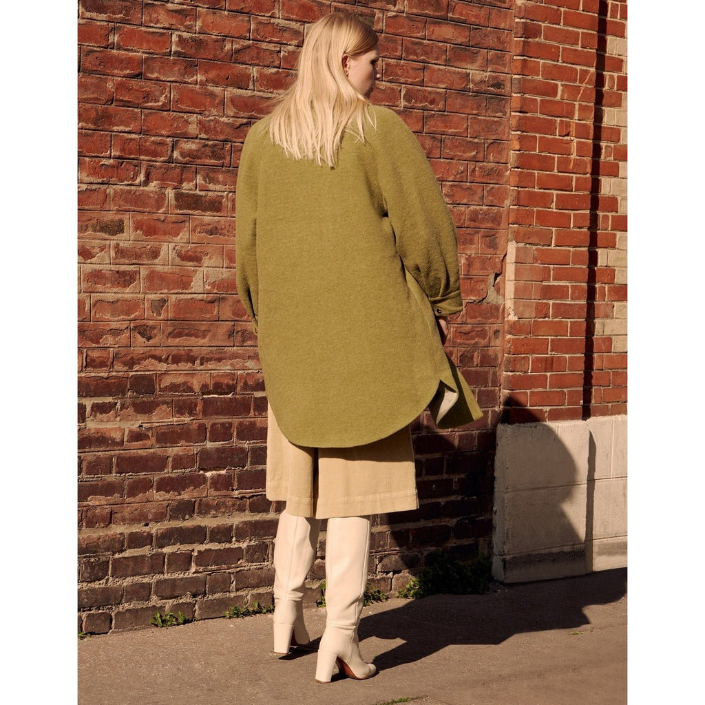 Abrigo Manah - Oliva Militar - Mujer