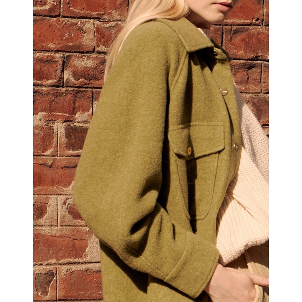 Abrigo Manah - Oliva Militar - Mujer