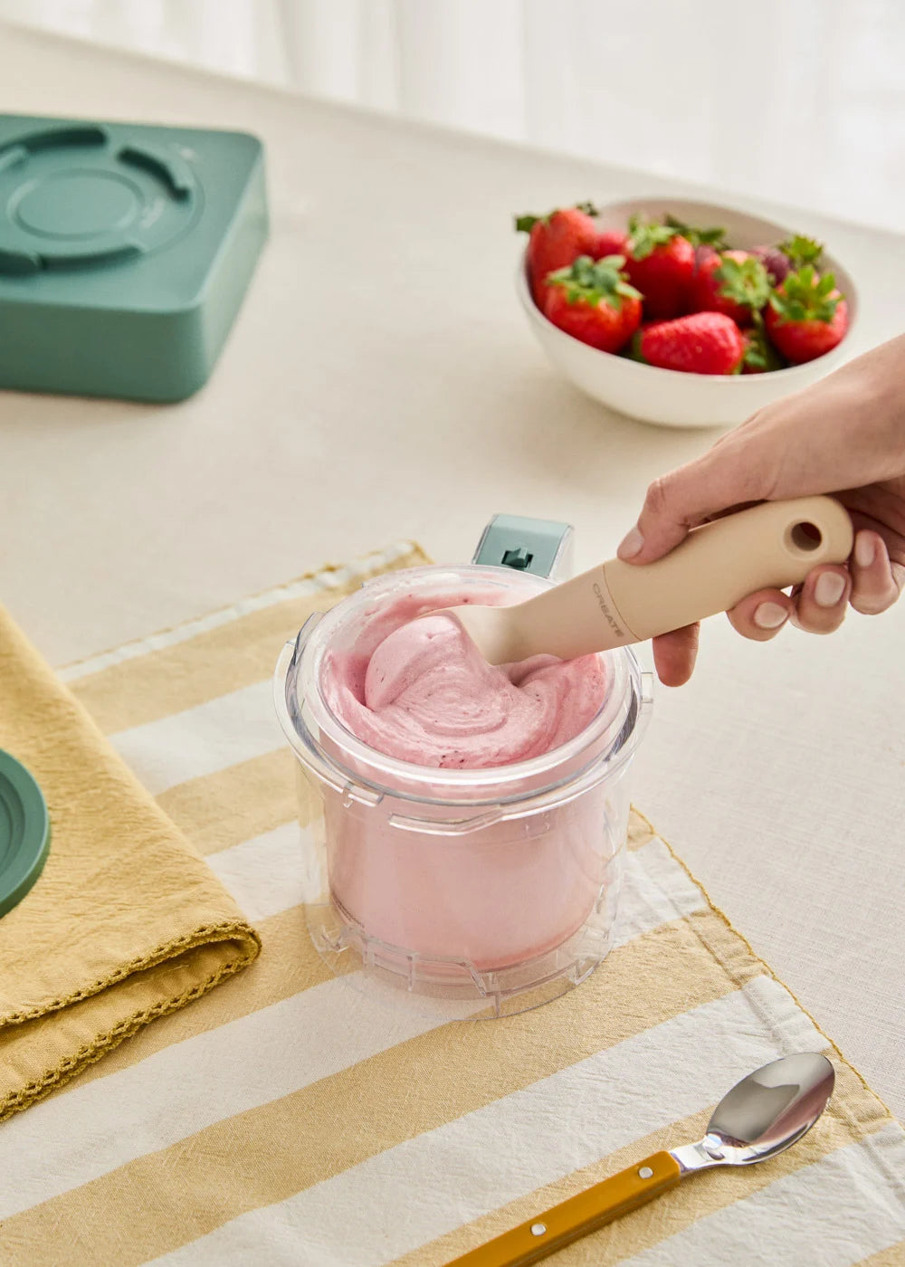 Ice Cream Maker Studio - Heladera multifunción 600ml - 3 botes - Salvia