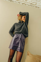 Falda Celeste Vinilo Ciruela