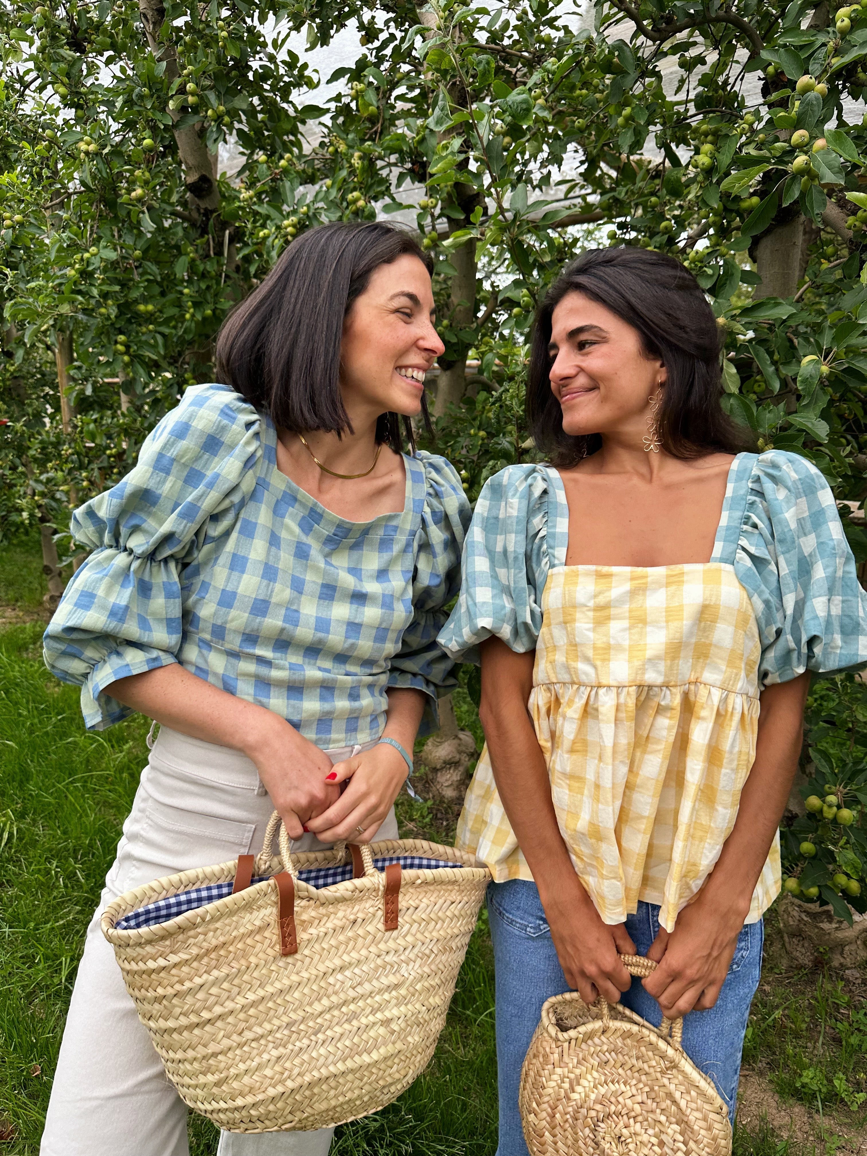 Blusa Maca Azul Y Amarilla