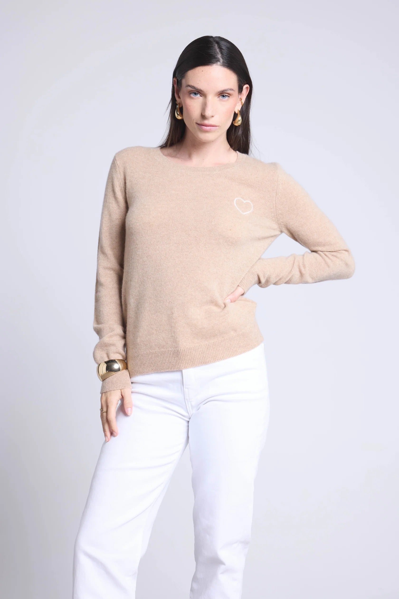 Jersey de cuello redondo corazón bordado Anubis - Beige crema blanco - Mujer