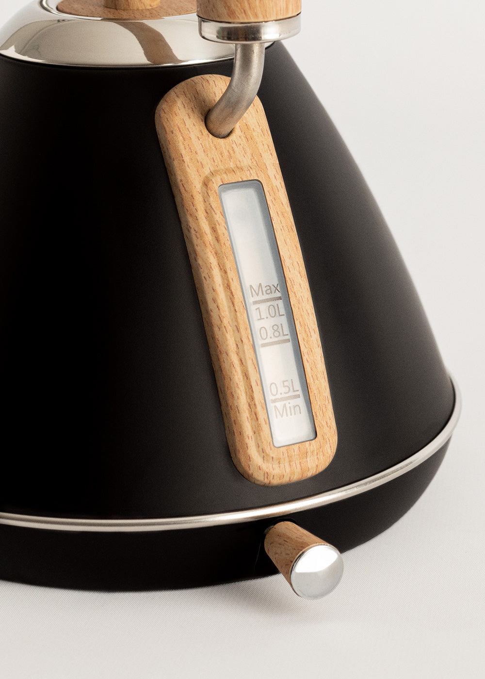 Kettle Retro - Hervidor Eléctrico - 1L - Negro