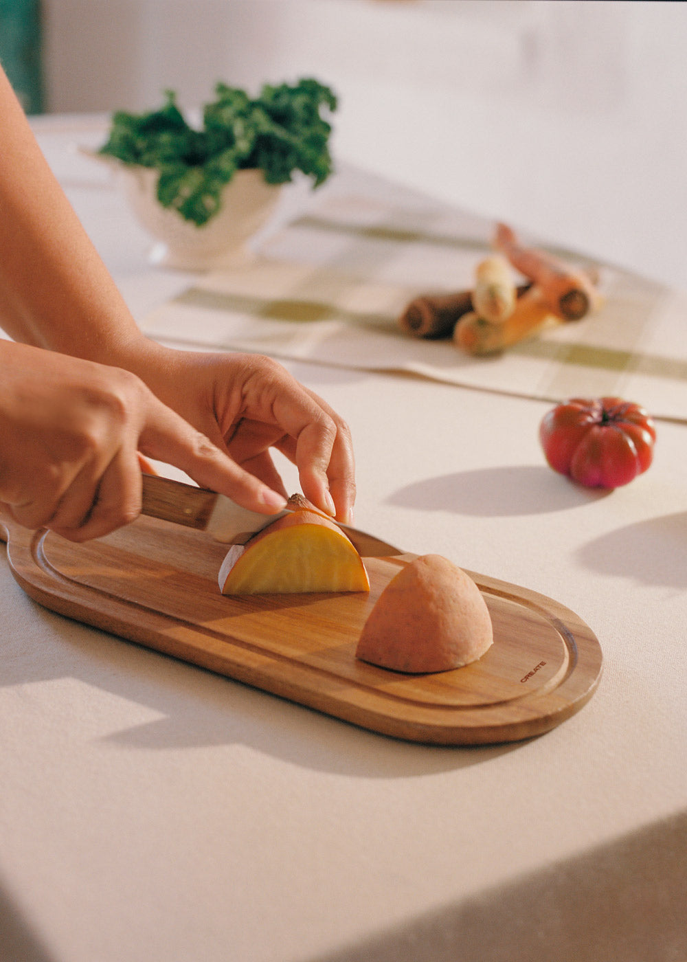 Kitchenware Essentials - Planche A Découper En Bois D’Acacia - Longue