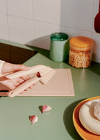 Kitchenware Studio - Presse-Ail - Sable