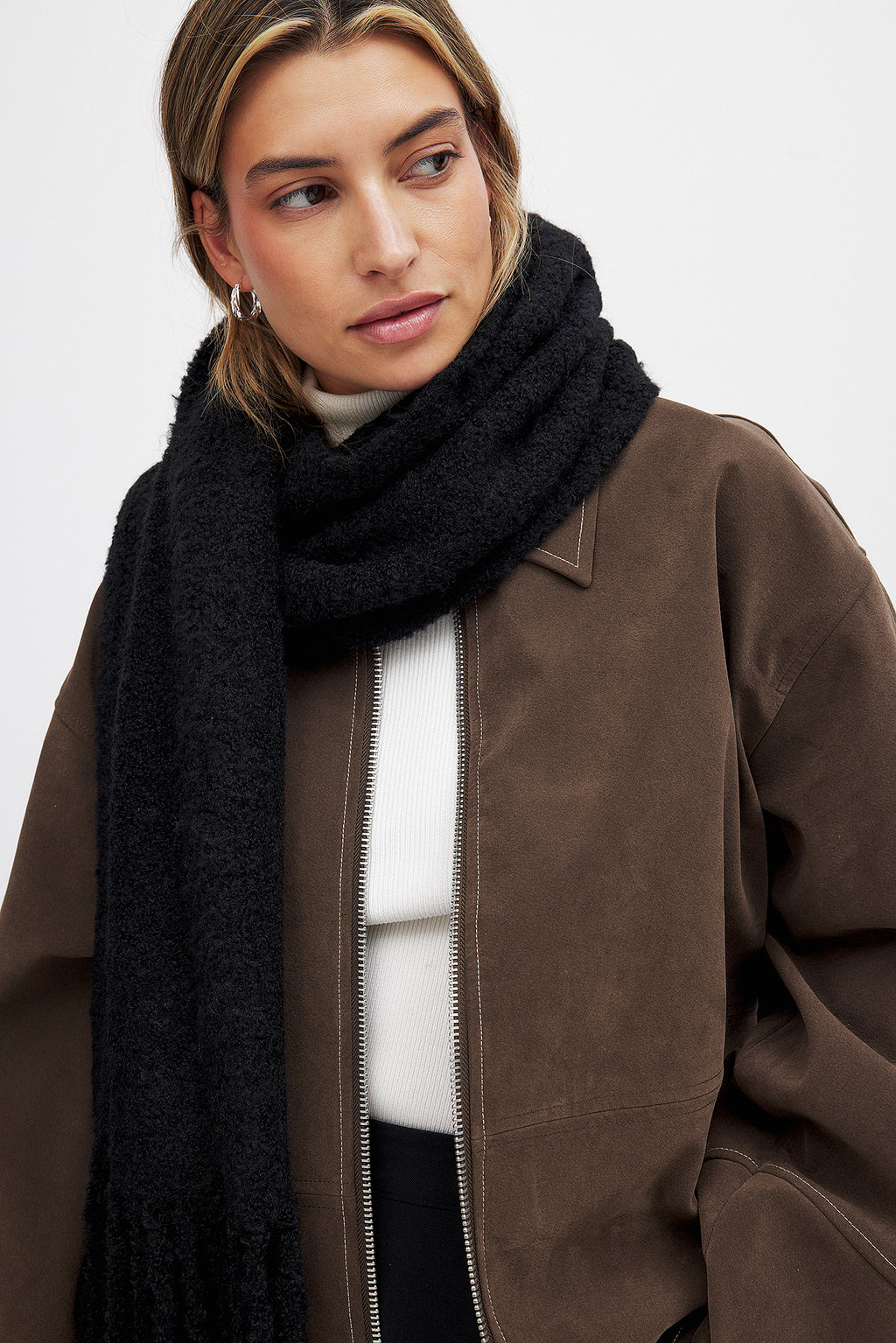 Knitted Scarf - Black