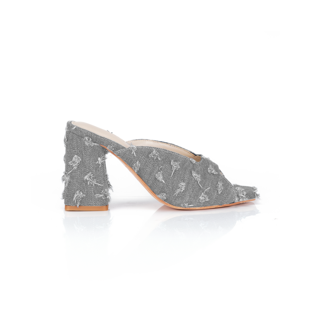 Kyra sandals