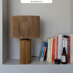 Mira - Lampe En Papier De Corde Et Socle En Rondin De Bois
