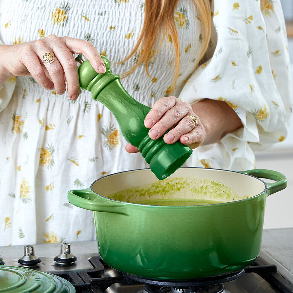 Cocotte Redonda Tradition - Hierro Fundido Esmaltado - 24 Cm - Bamboo - Botón Fenólico