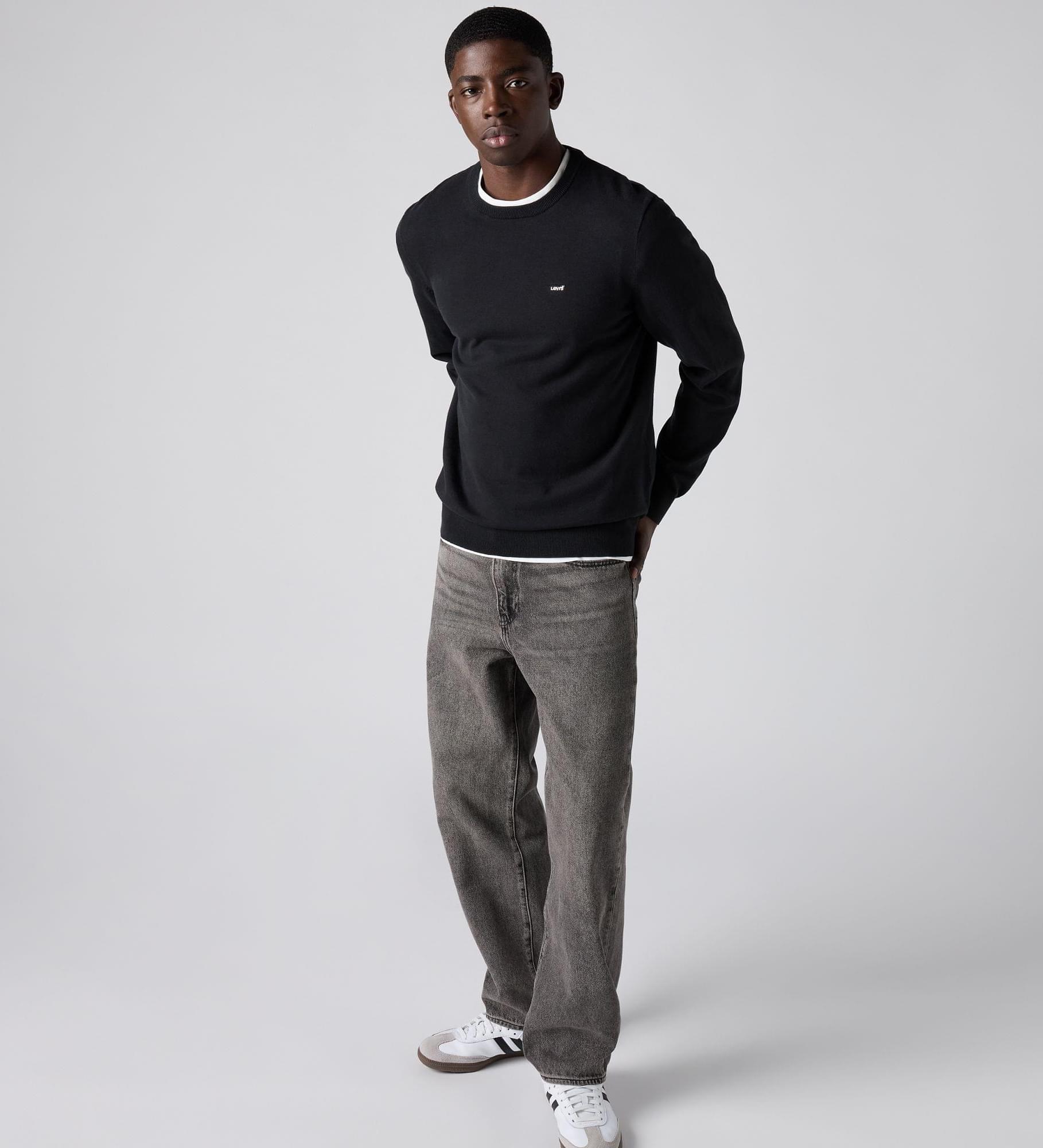 568™ Loose Straight Jeans