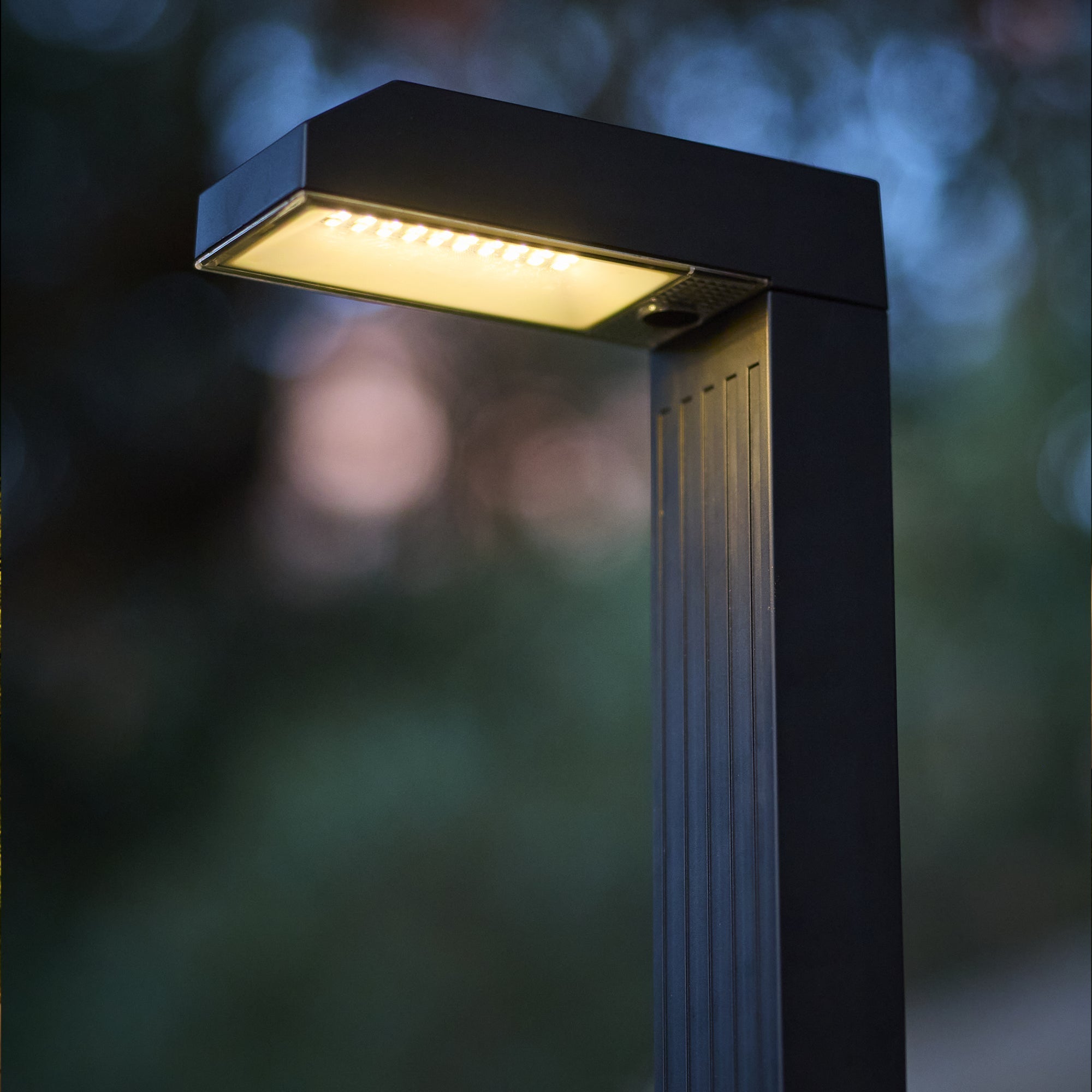 Torly - Baliza y Poste Solar - Plástico - Negro