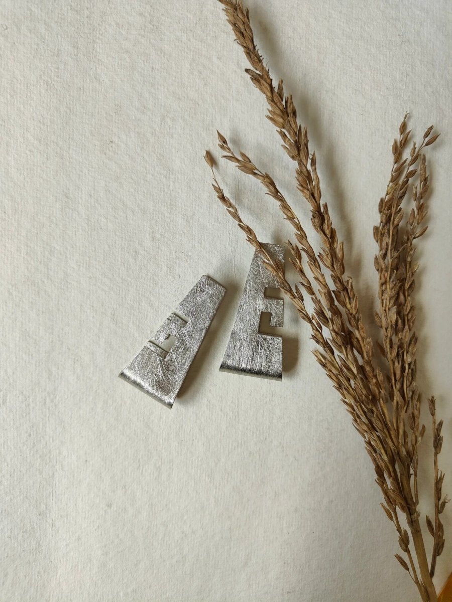 Lura Earrings