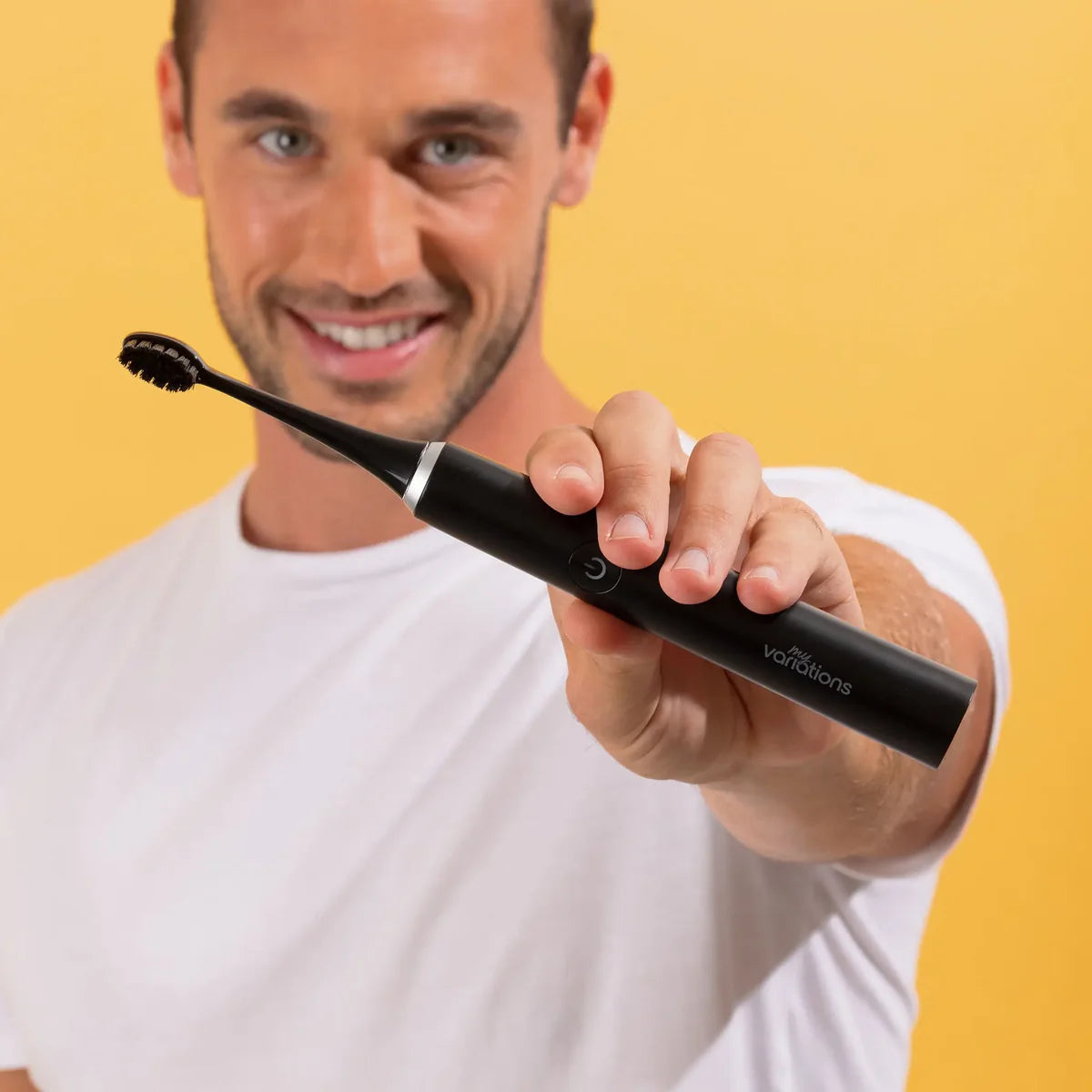 Black Toothbrush + Case + Mount