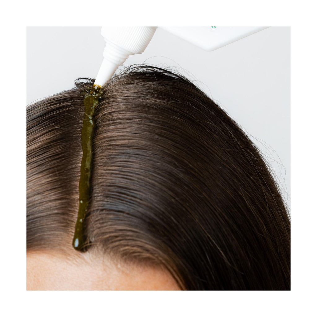 makemymask_hair_loss_woman_hair_regrowth_treatment.jpg
