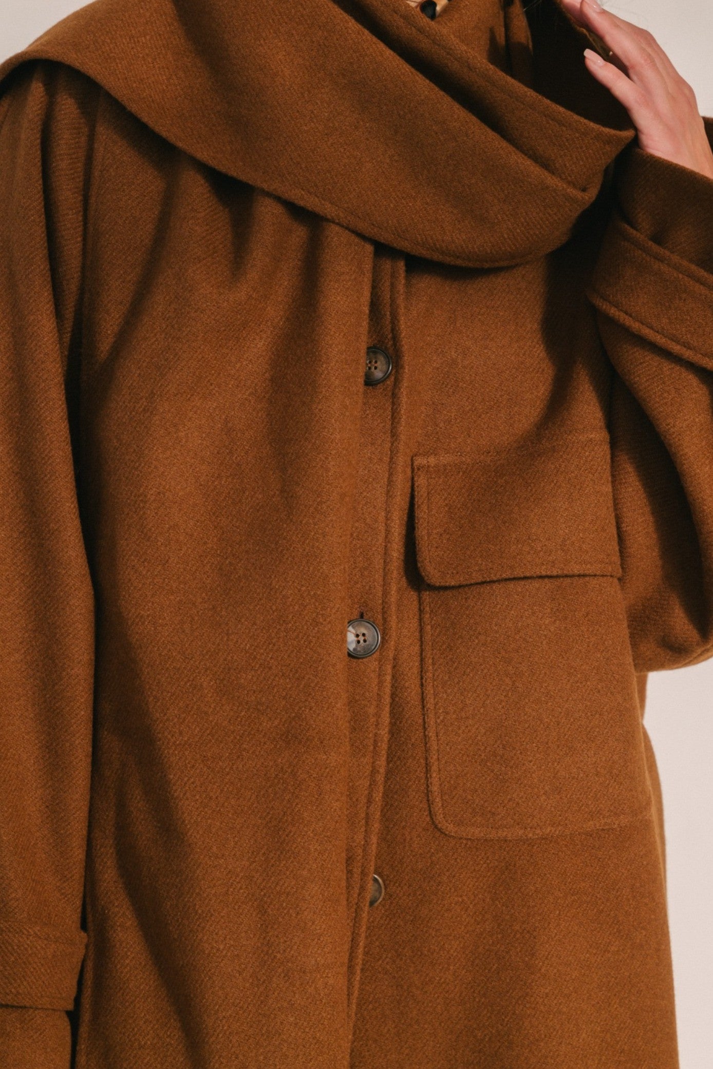MURPHY WHITE CAMEL COAT