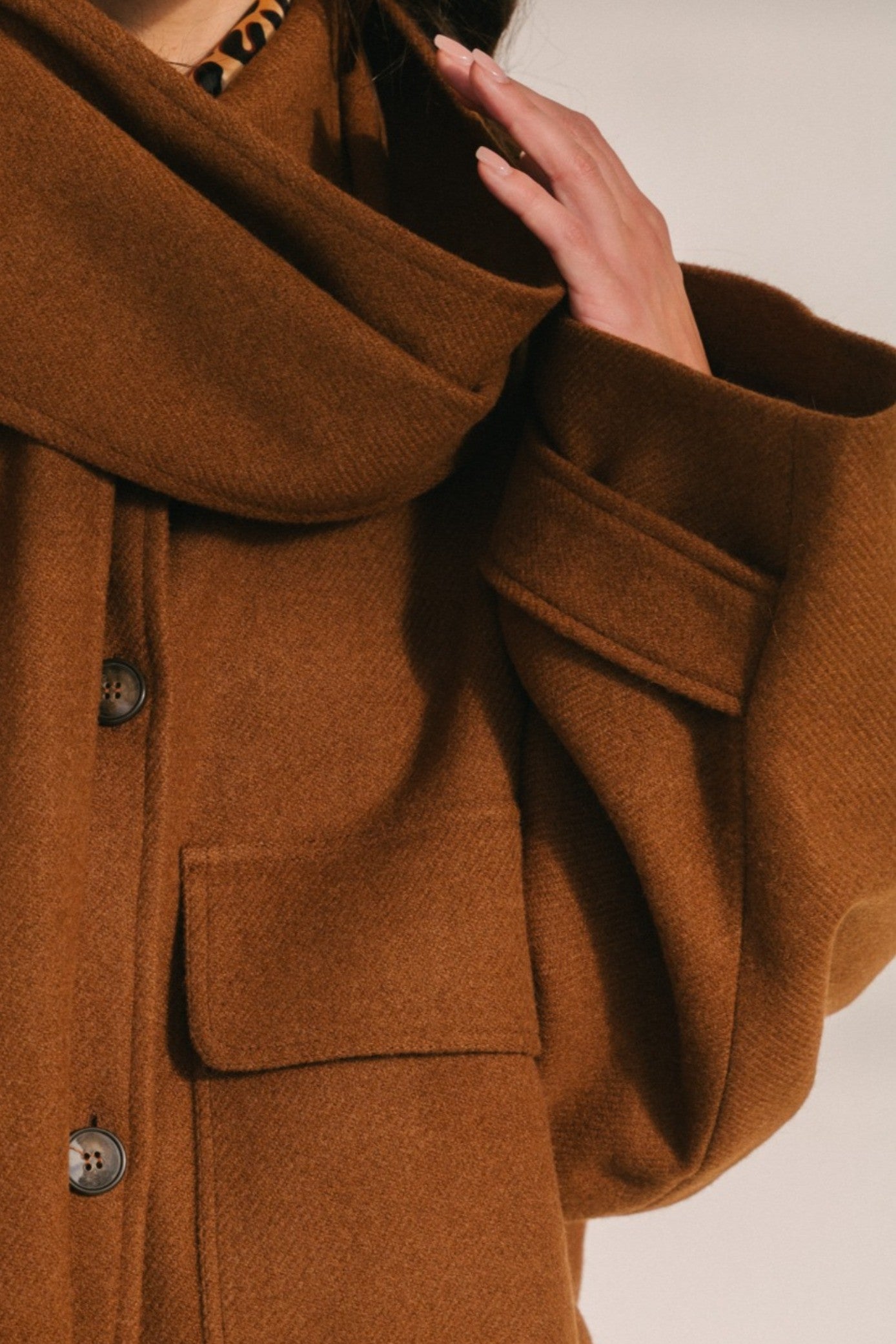 MURPHY WHITE CAMEL COAT