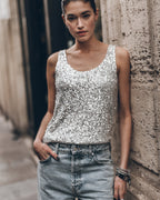 Top The Light Sequin Base