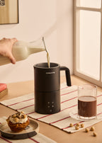 Milk Frother Studio Pro - Dishwasher-Safe Milk Frother & Heater - Black