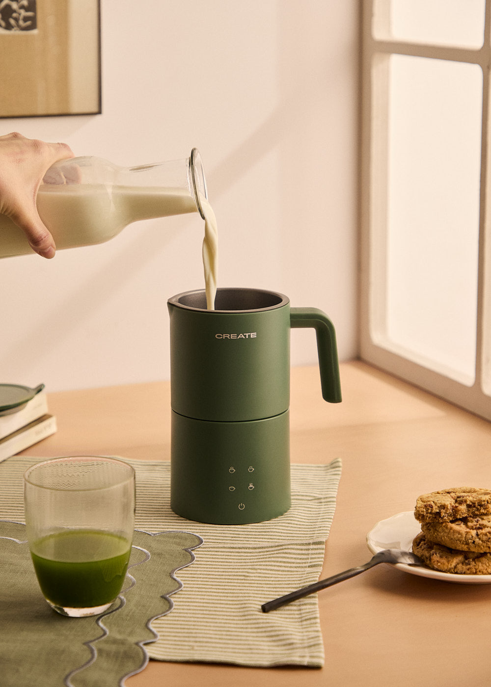 Milk Frother Studio Pro - Espumador & Calentador de Leche Compatible con Lavavajillas - Verde Salvia